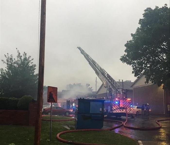 Apartment complex caught fire